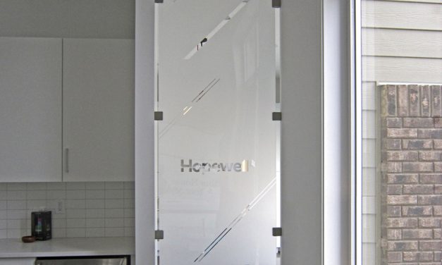 Glass or Acrylic Partition Walls